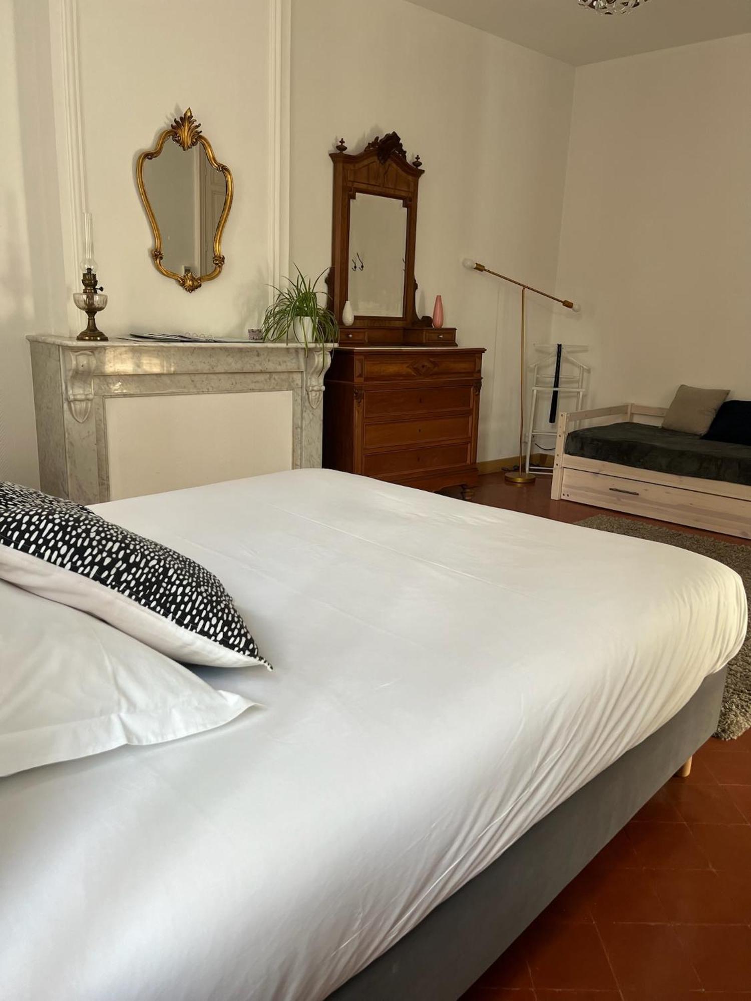 Entre Midi - Maison D'Hotes - B&B Capestang Dış mekan fotoğraf
